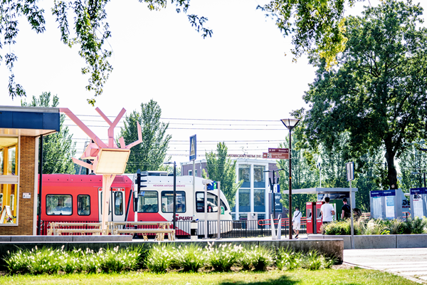 Station Zevenaar 8 1