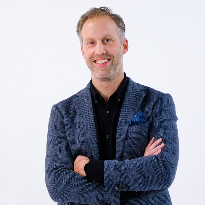 Dirk Formeel