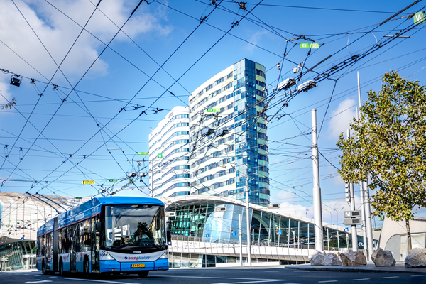 Stationarnhem Met Trolleybus