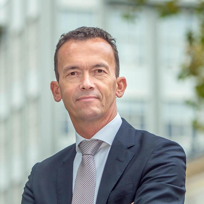 Lucien Van Riswijk